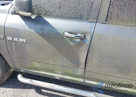 2009 Dodge Ram 1500 Slt/Sport/Trx z USA, uszkodzony, nr VIN 1D3HB13T99J502397